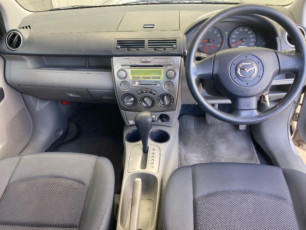 MAZDA DEMIO