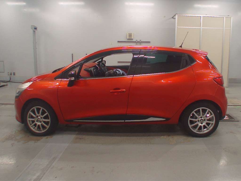 RENAULT LUTECIA