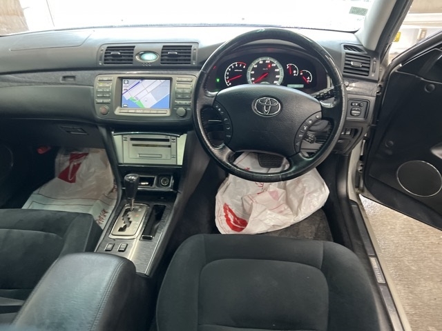 TOYOTA BREVIS