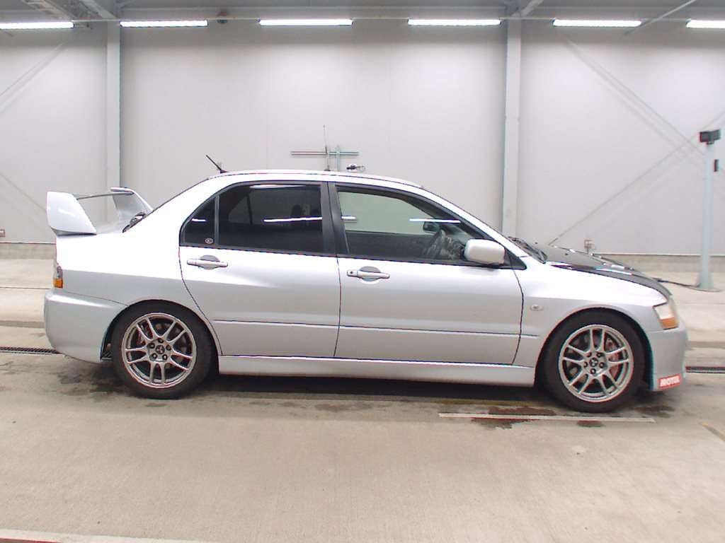 MITSUBISHI LANCER EVOLUTION