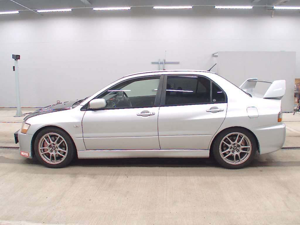 MITSUBISHI LANCER EVOLUTION