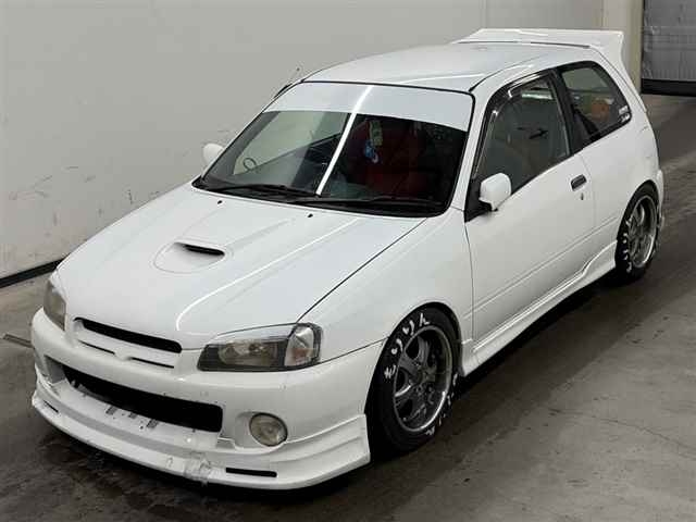 TOYOTA STARLET