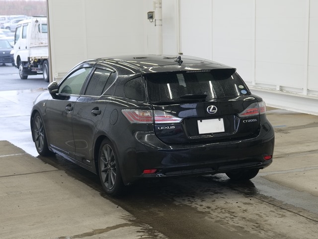 LEXUS CT200H