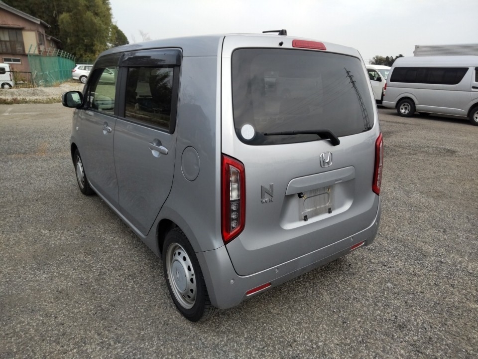 HONDA N-WGN