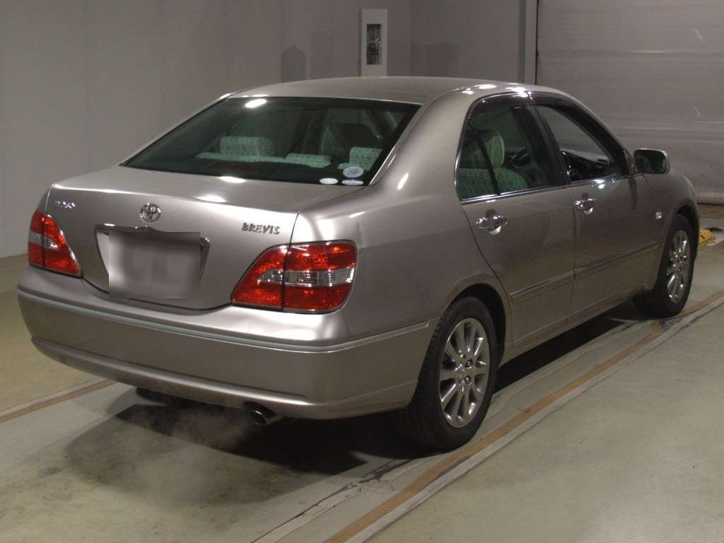 TOYOTA BREVIS