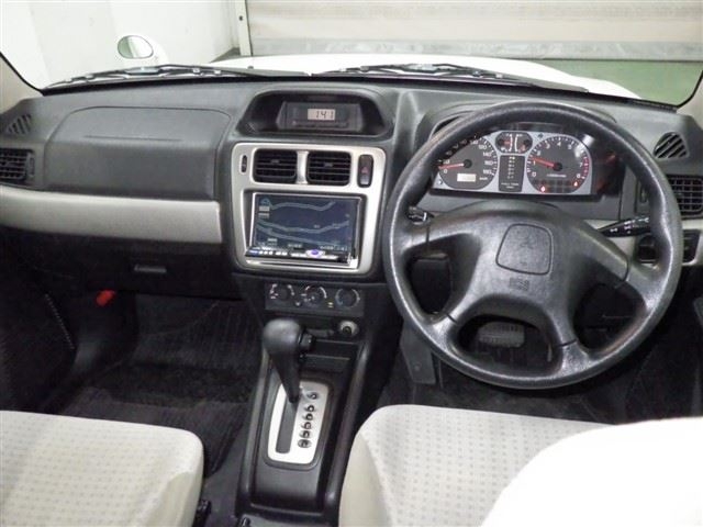 MITSUBISHI PAJERO IO