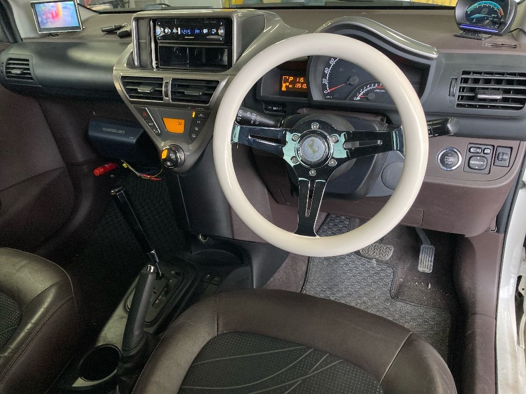 TOYOTA IQ