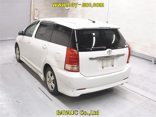 TOYOTA WISH