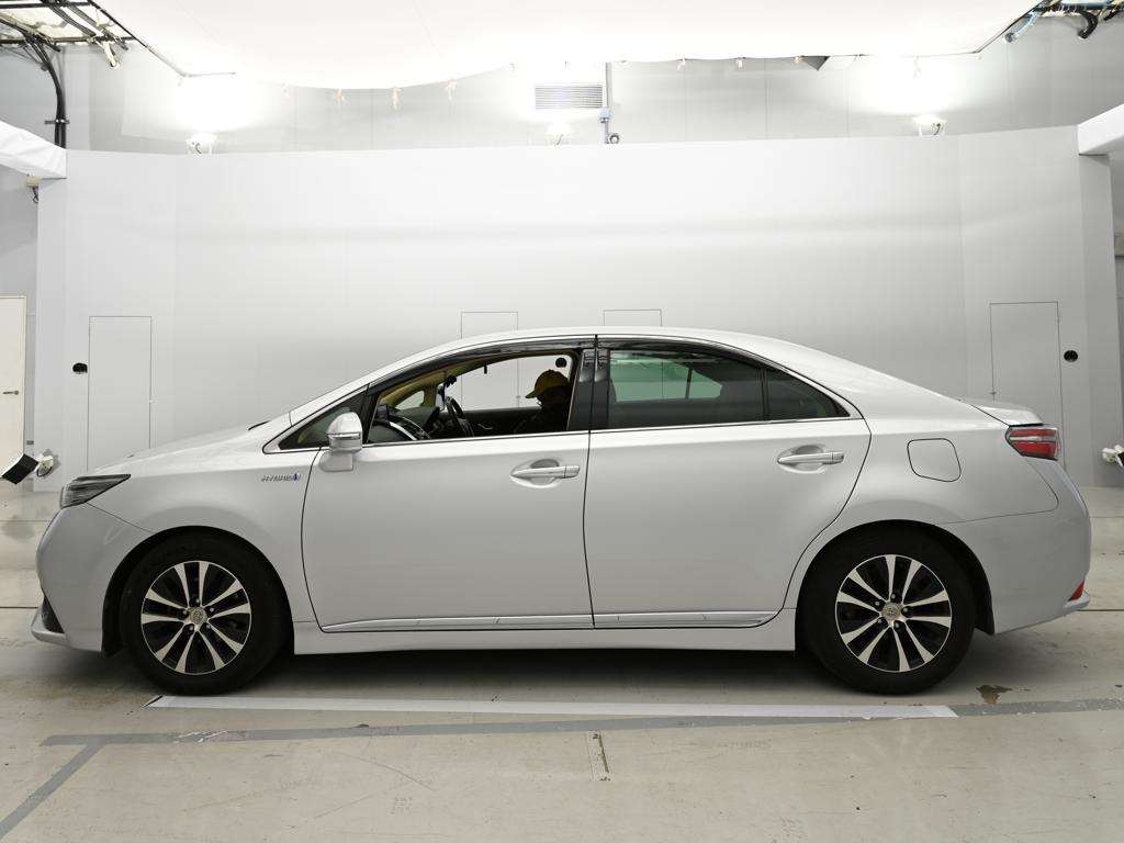TOYOTA SAI