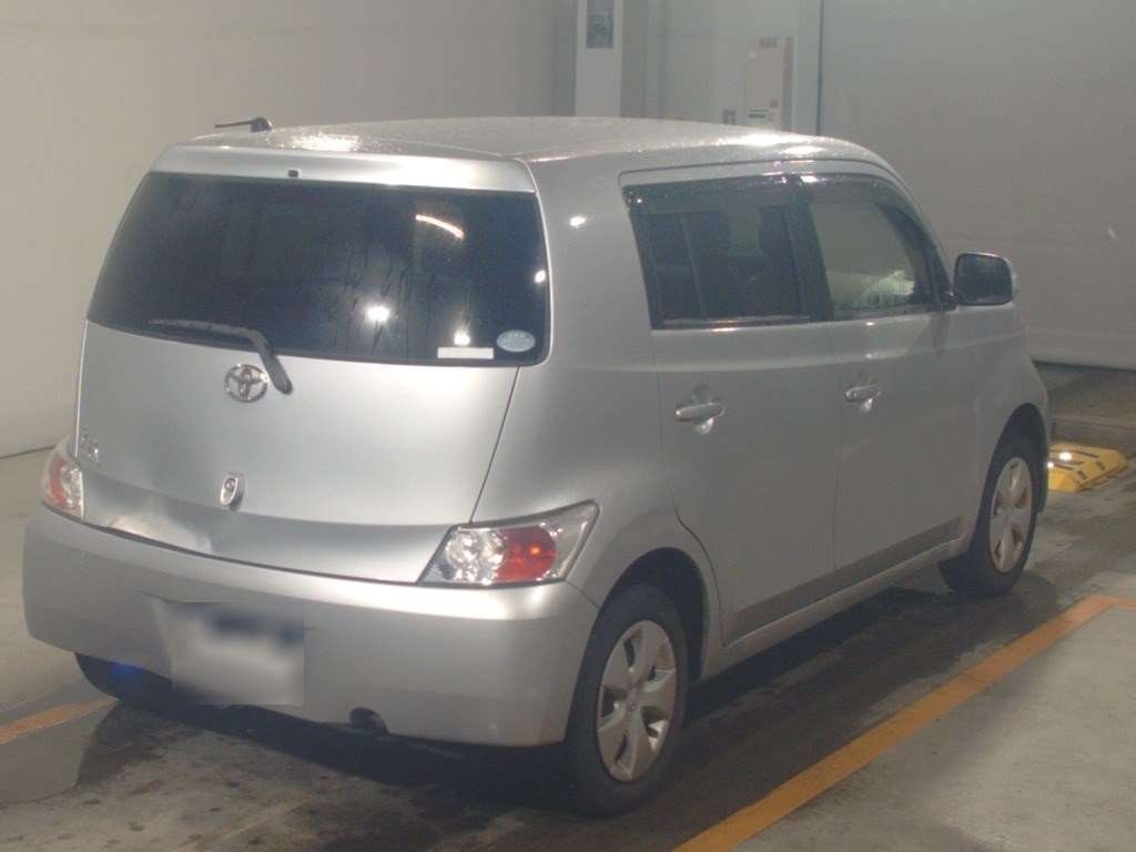TOYOTA BB
