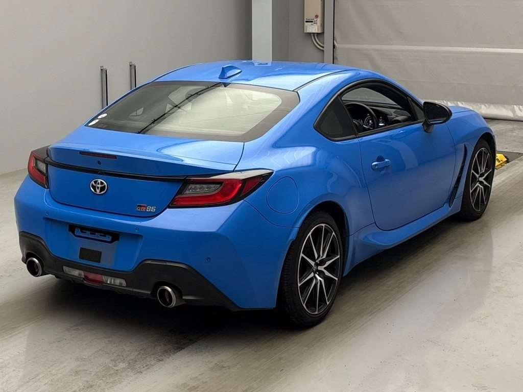 TOYOTA GR 86