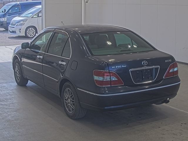 TOYOTA BREVIS