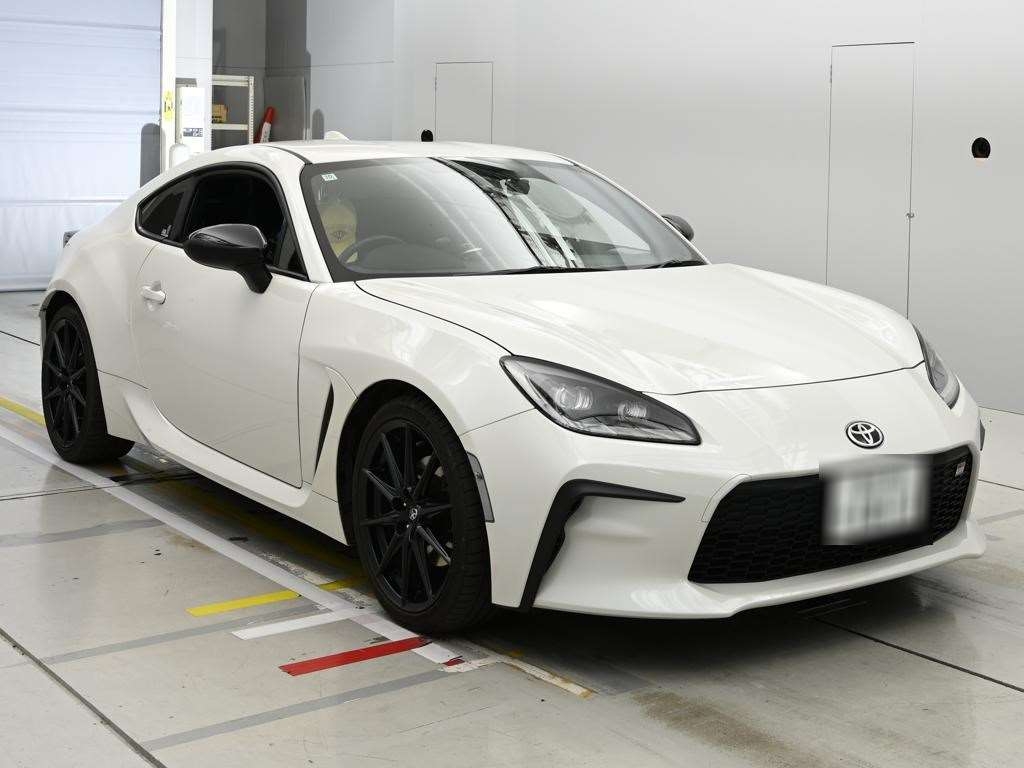 TOYOTA GR 86
