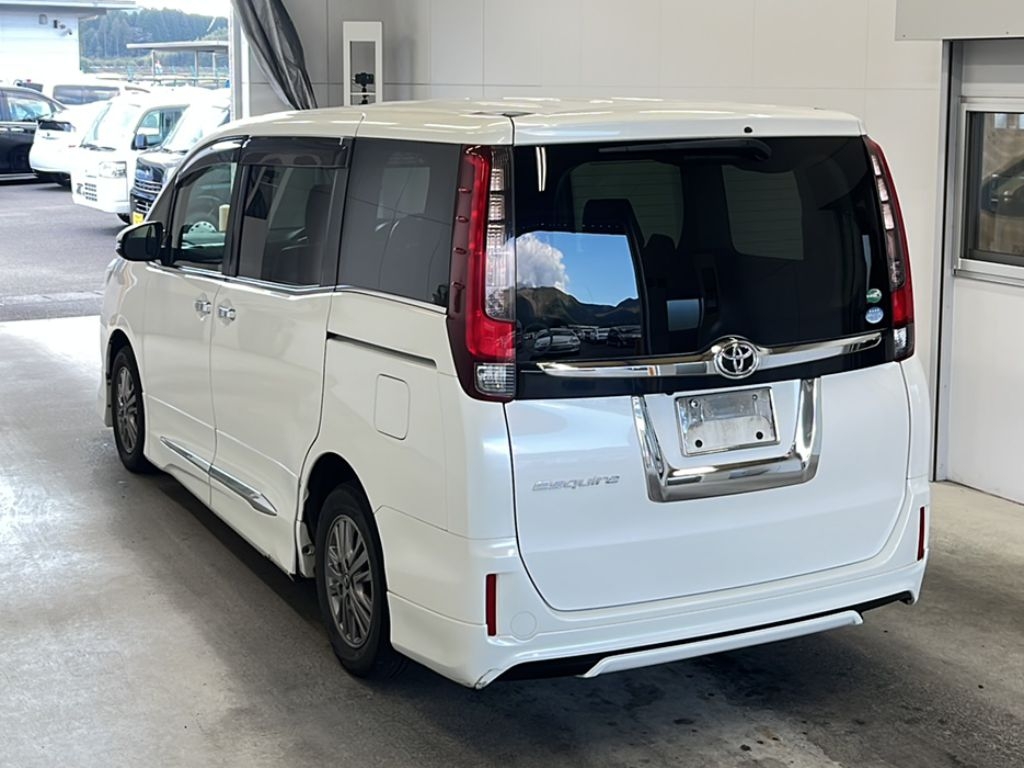 TOYOTA ESQUIRE