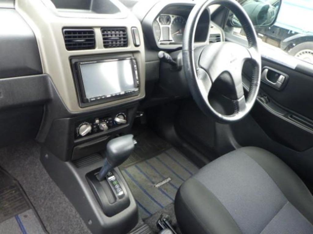 MITSUBISHI PAJERO MINI