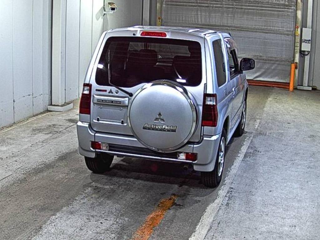 MITSUBISHI PAJERO MINI