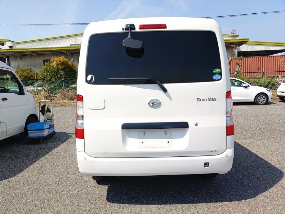 DAIHATSU GRAN MAX
