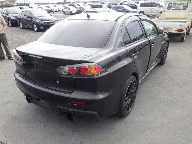 MITSUBISHI LANCER EVOLUTION