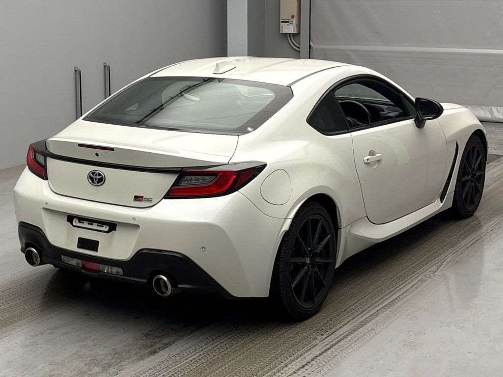 TOYOTA GR 86