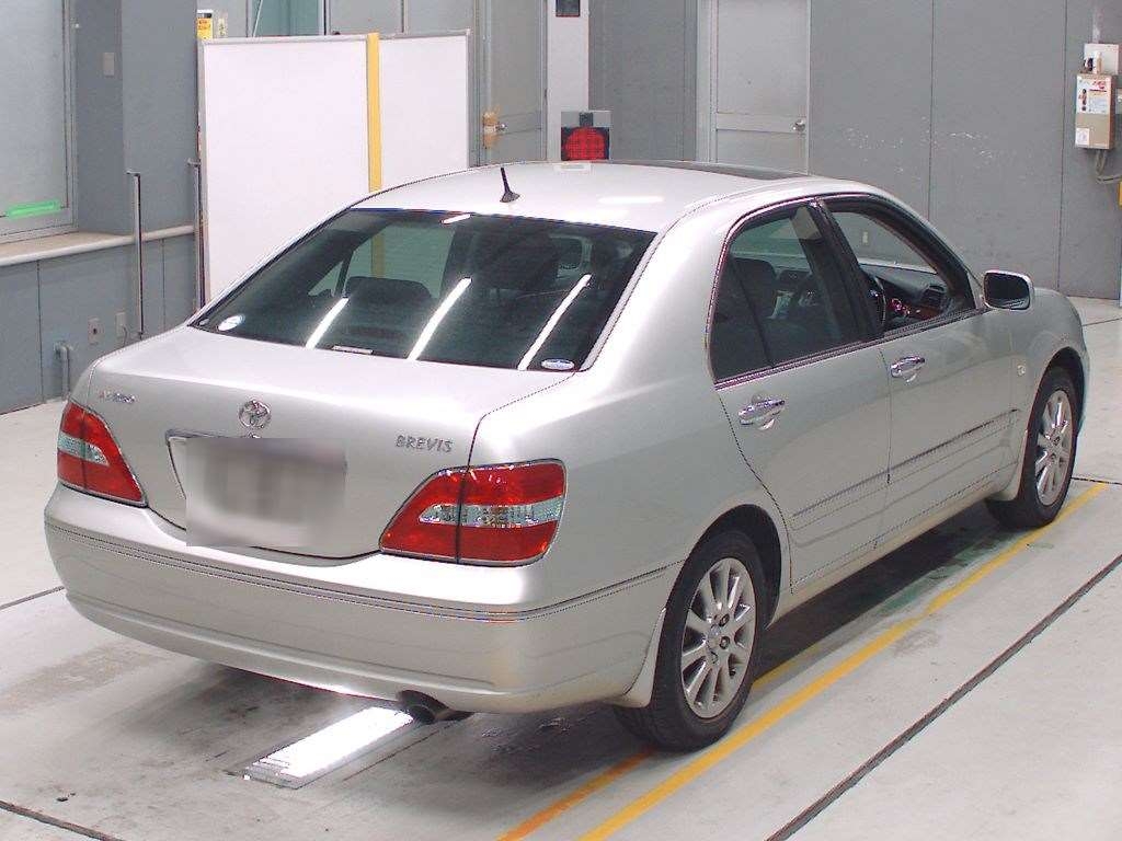 TOYOTA BREVIS