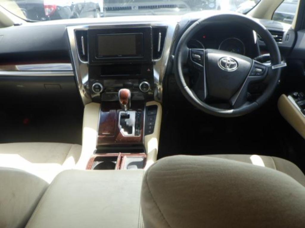 TOYOTA ALPHARD