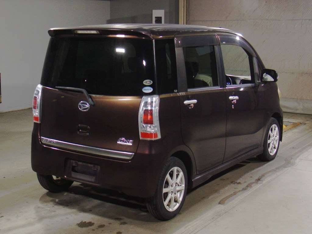 DAIHATSU TANTO EXE