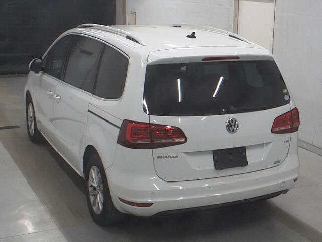 VOLKSWAGEN SHARAN