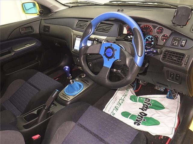 MITSUBISHI LANCER EVOLUTION