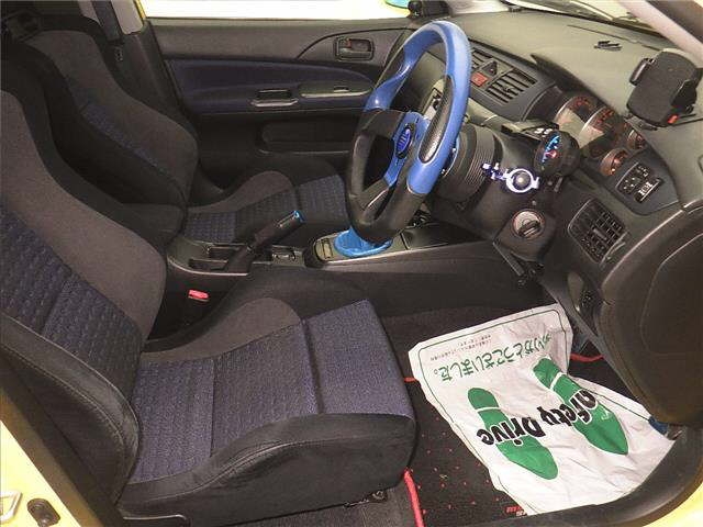 MITSUBISHI LANCER EVOLUTION