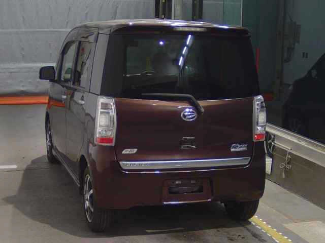 DAIHATSU TANTO EXE