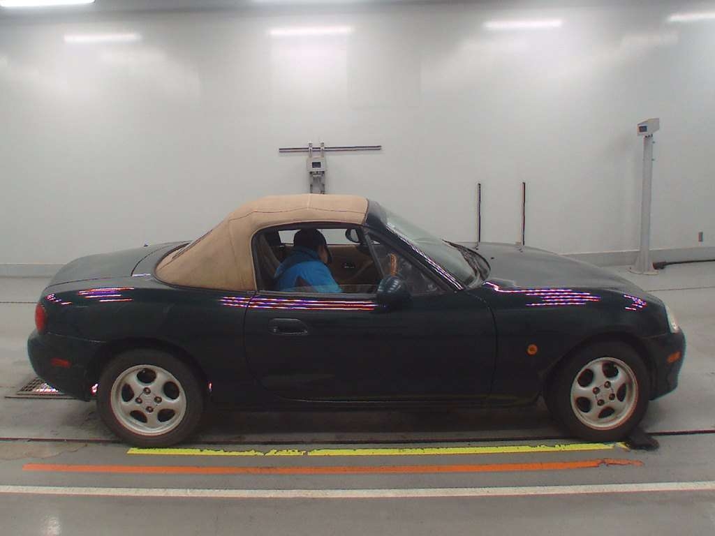MAZDA ROADSTER