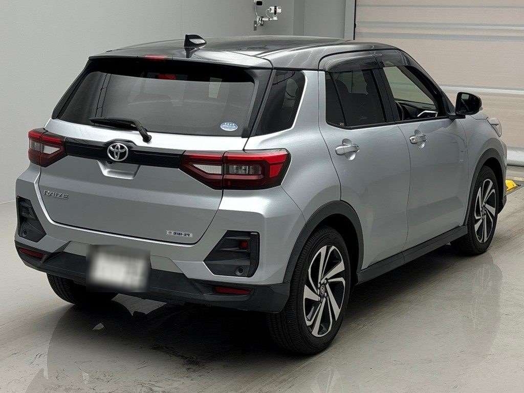 TOYOTA RAIZE