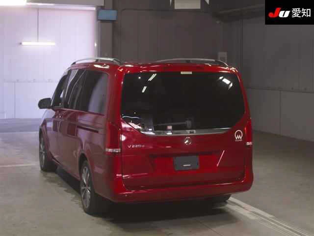 MERCEDES-BENZ V-CLASS