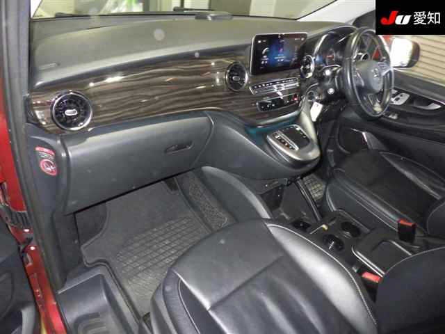 MERCEDES-BENZ V-CLASS