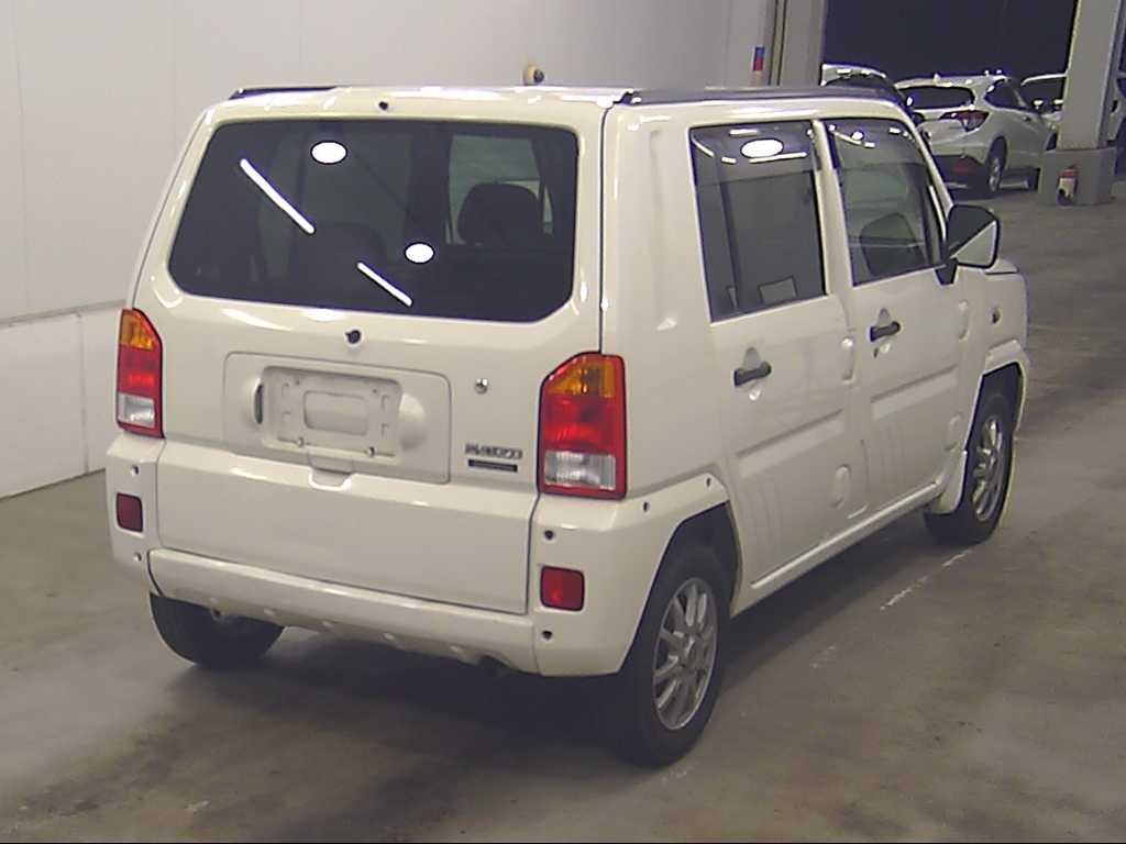 DAIHATSU NAKED