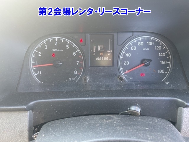 NISSAN NV350 CARAVAN