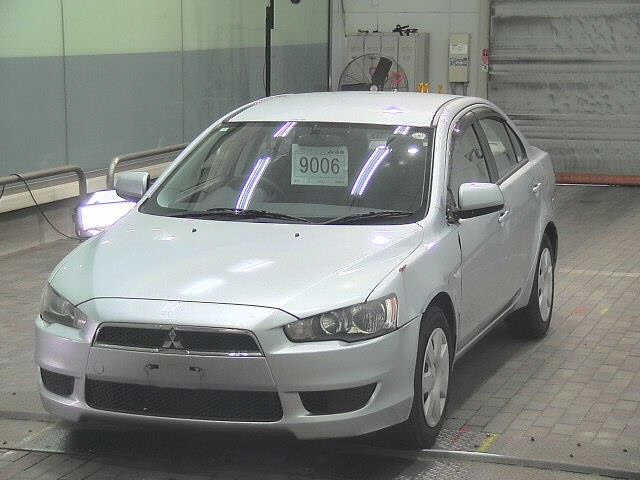 MITSUBISHI GALANT FORTIS