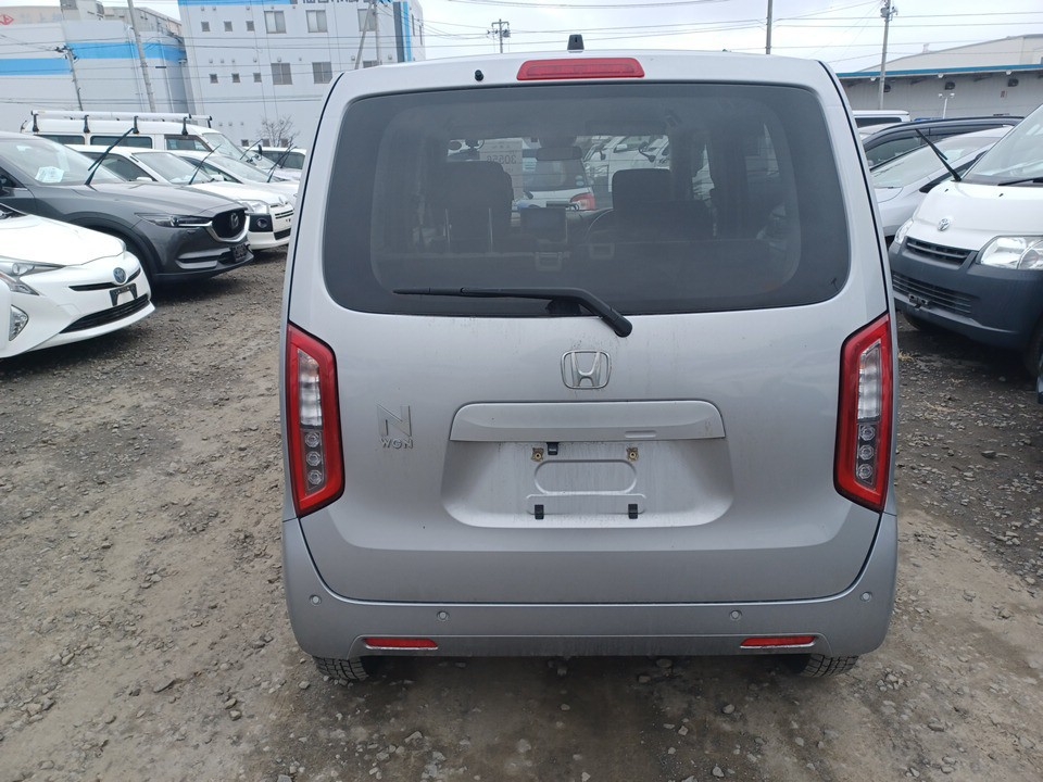 HONDA N-WGN