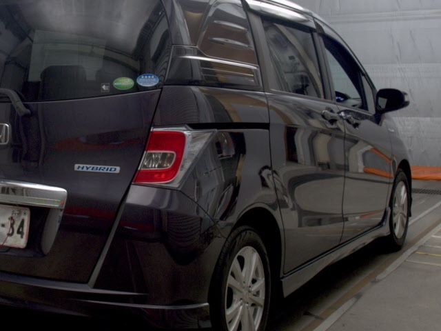 HONDA FREED SPIKE