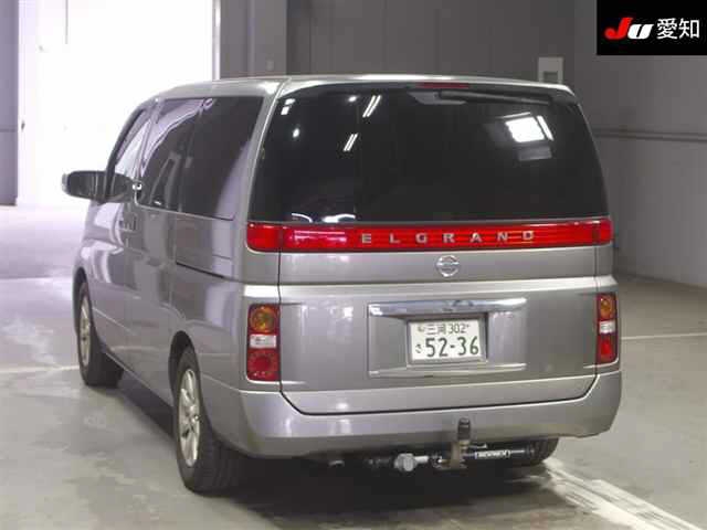NISSAN ELGRAND