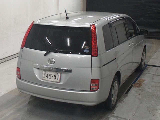 TOYOTA ISIS