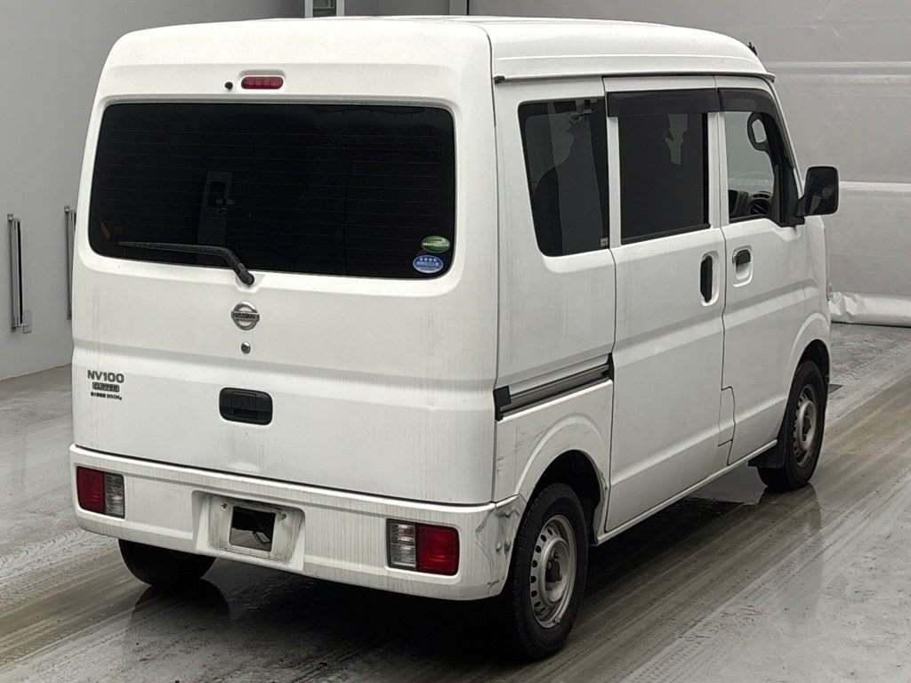 NISSAN NV100 CLIPPER