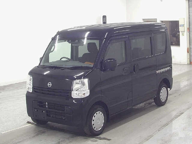 NISSAN NV100 CLIPPER