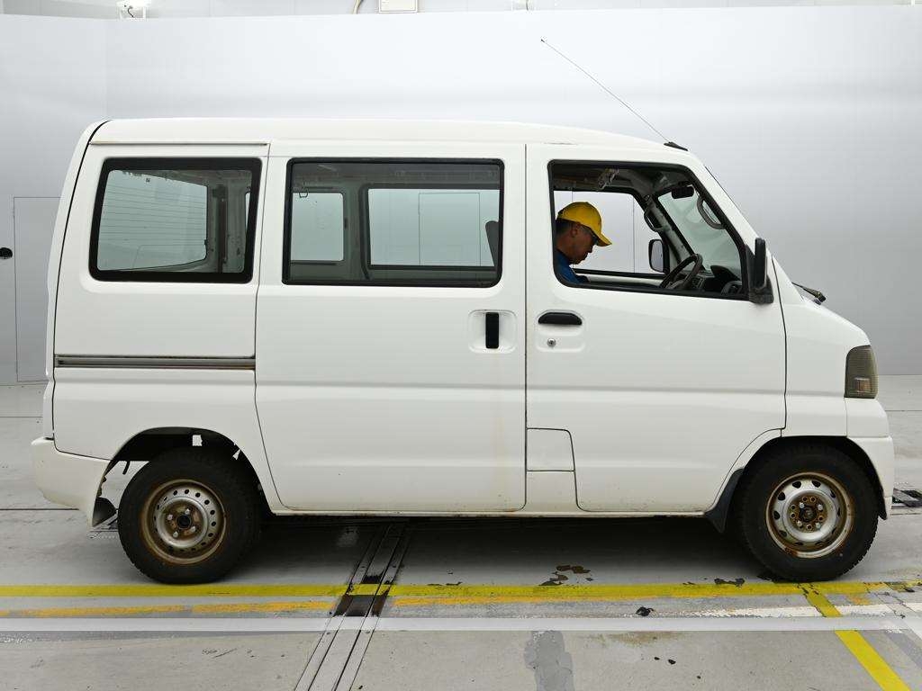 MITSUBISHI MINICAB