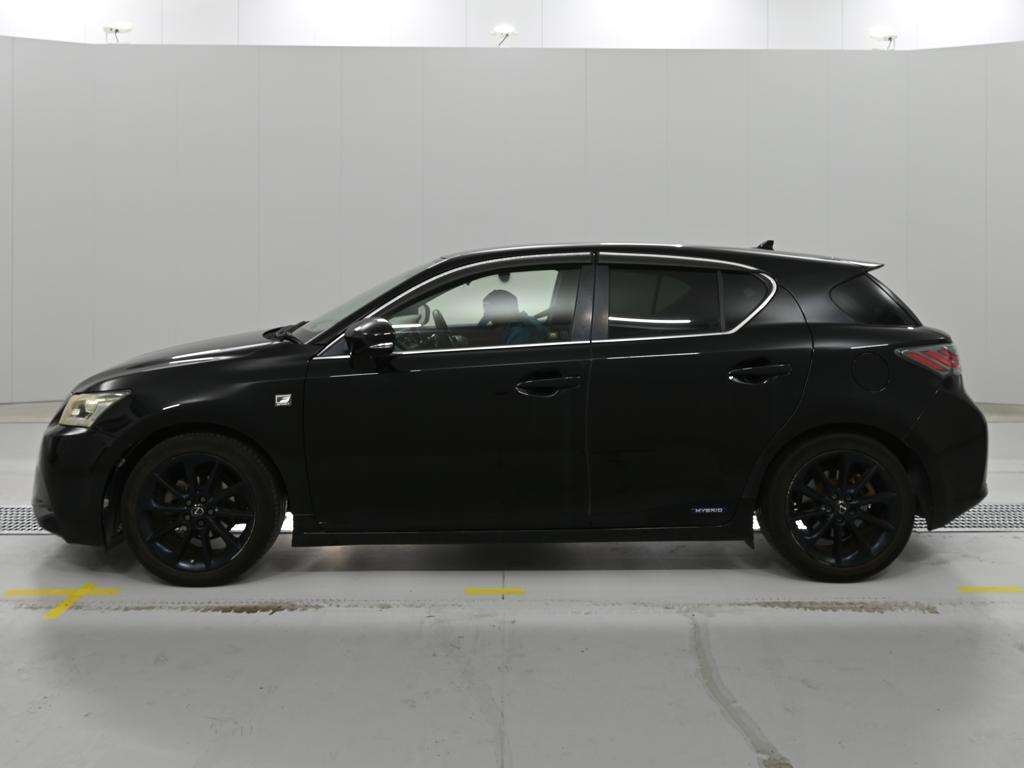 LEXUS CT200H