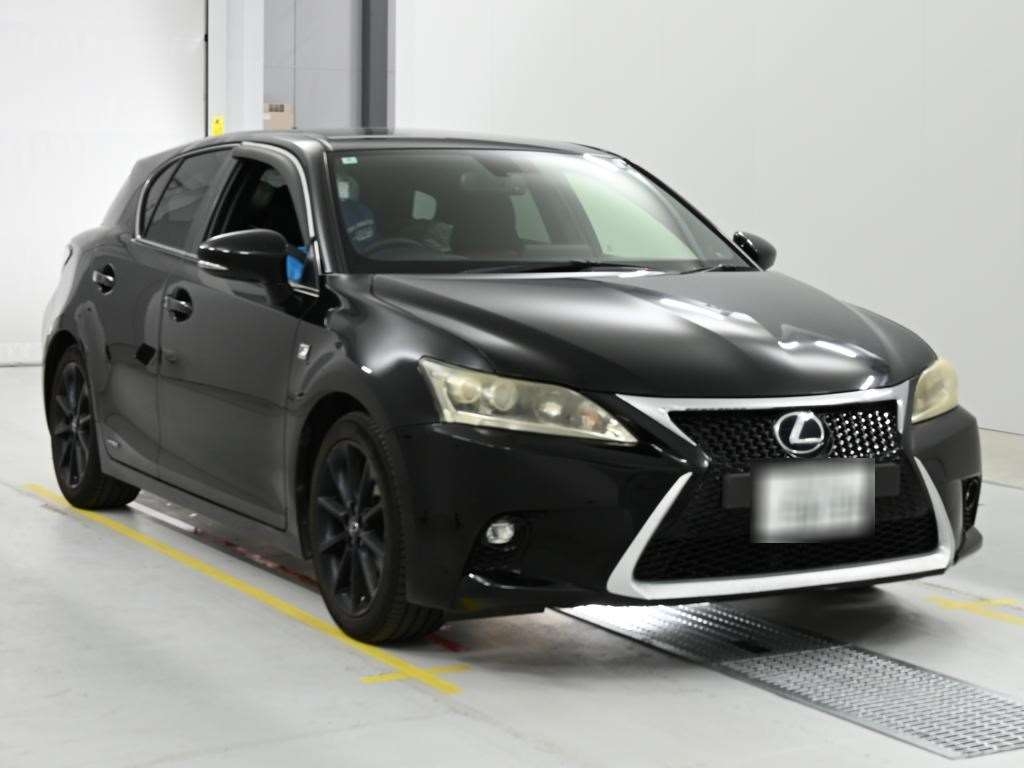 LEXUS CT200H