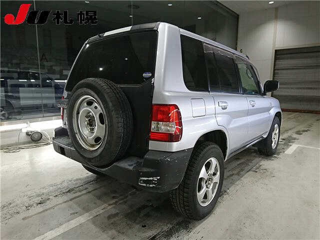 MITSUBISHI PAJERO IO