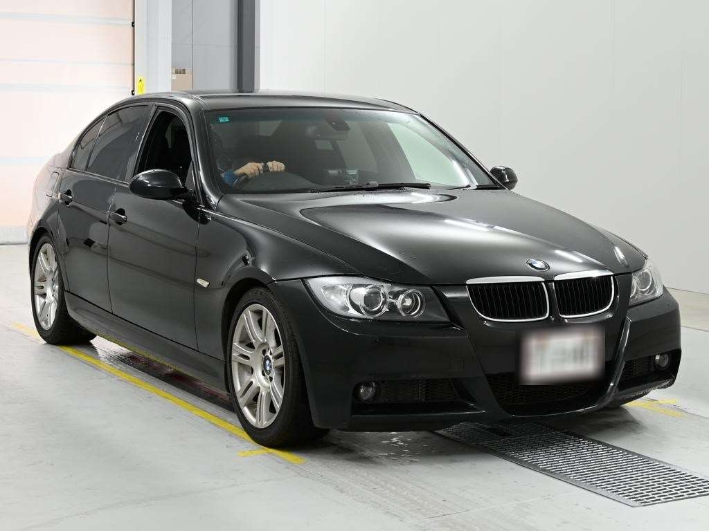 BMW 3-SERIES