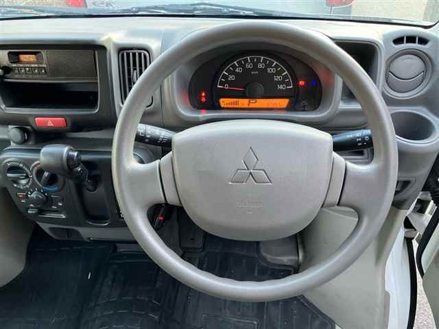 MITSUBISHI MINICAB