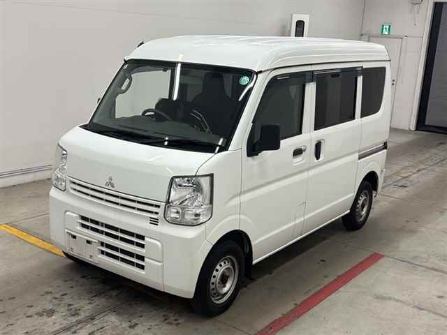 MITSUBISHI MINICAB